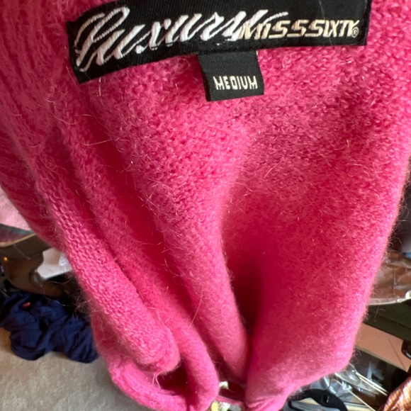 Luxury Miss Sixty Brand Pink Mohair Embroidered Sweater Top - Picture 6 of 9
